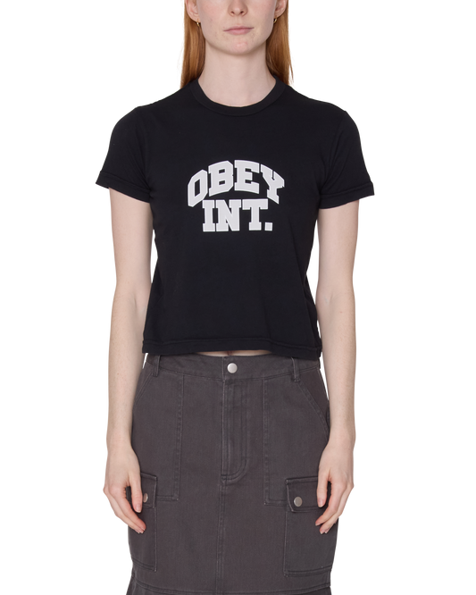 INT. OUTLINE II ROW T-SHIRT