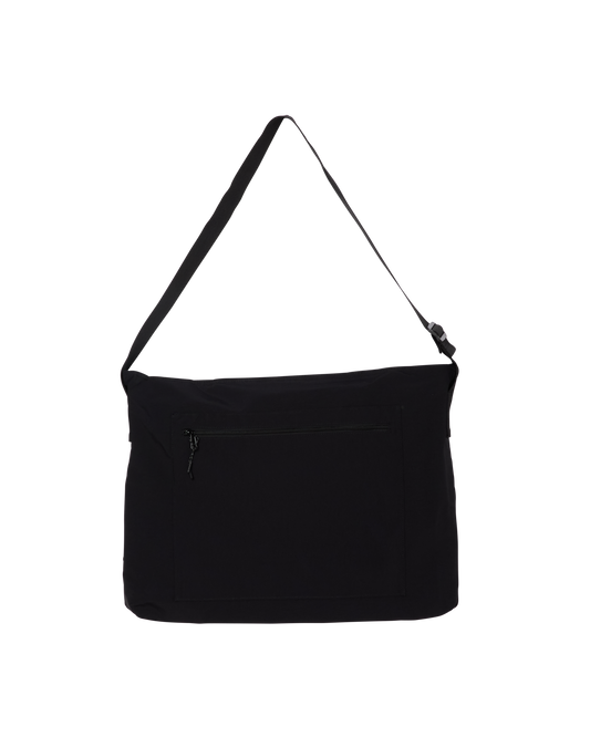 EXPLORER MESSENGER BAG